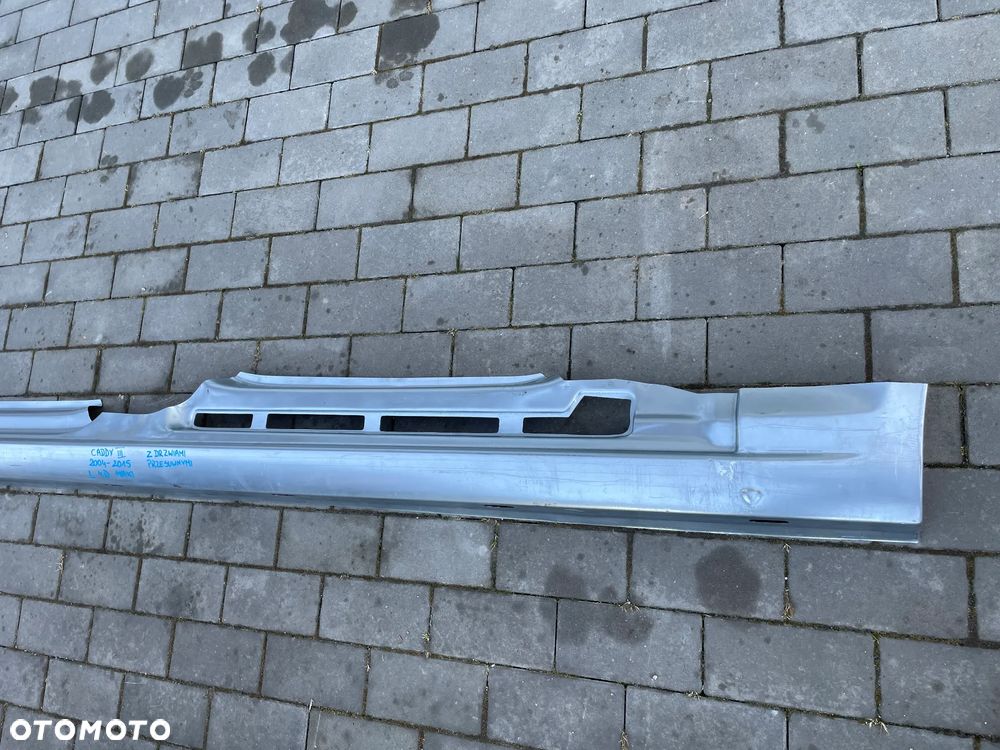 PRÓG LEWY, REPERATURKA VW CADDY III  2004-2015 - NOWY MAXI 4d - 2