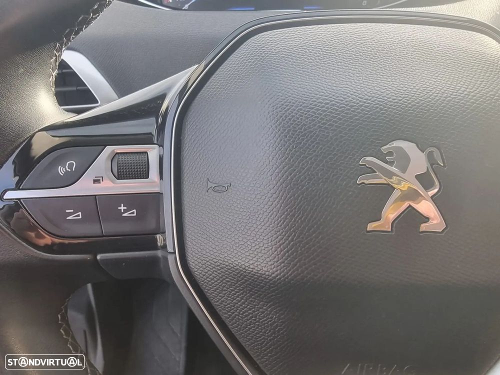 Peugeot 5008 - 18