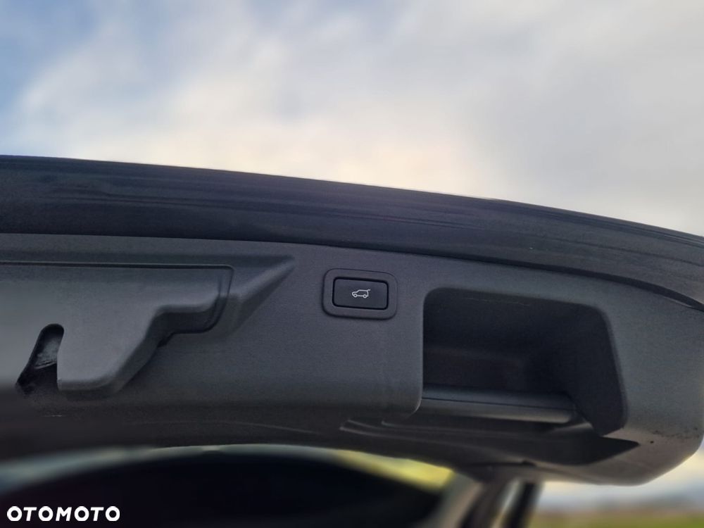 Land Rover Discovery Sport 2.0 TD4 Special Edition - 20