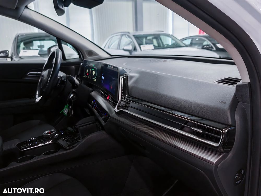 Kia Sportage 1.6 T-GDI HEV 6AT 4x2 Business Line - 11