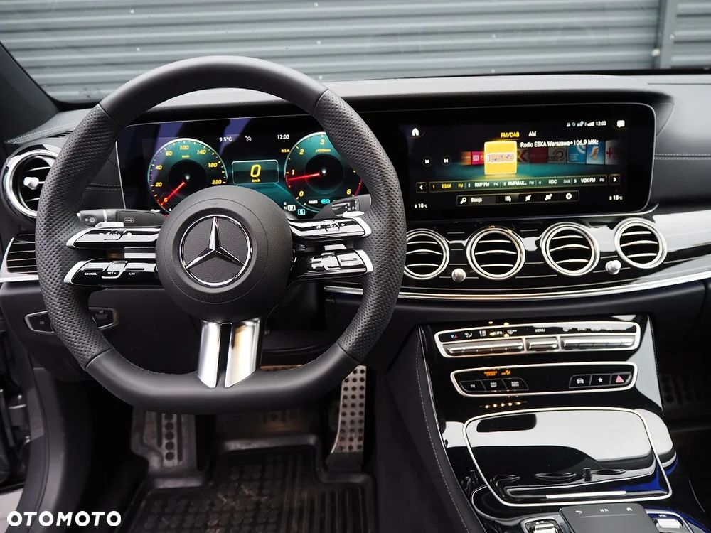 Mercedes-Benz Klasa E 220 d 4-Matic AMG - 15