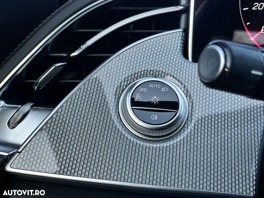 Mercedes-Benz E 220 d 4MATIC MHEV - 21