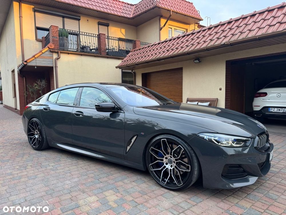 BMW Seria 8 - 8