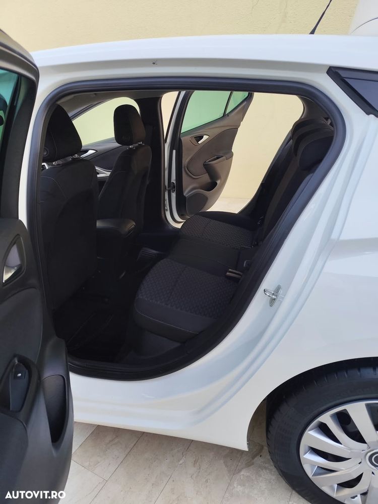 Opel Astra - 7