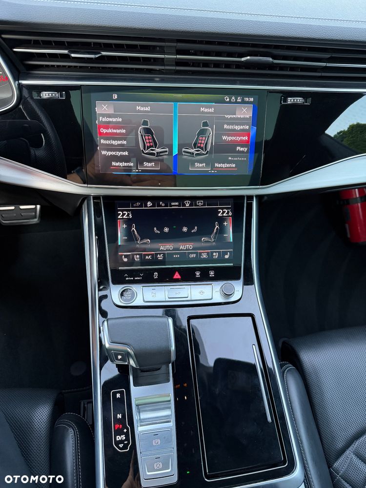 Audi Q8 55 TFSIe quattro tiptronic competition plus - 15