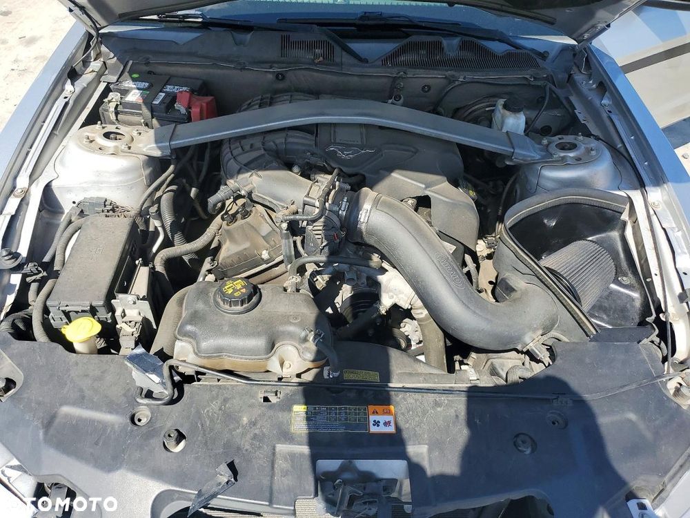 Ford Mustang 3.7 V6 Premium - 8