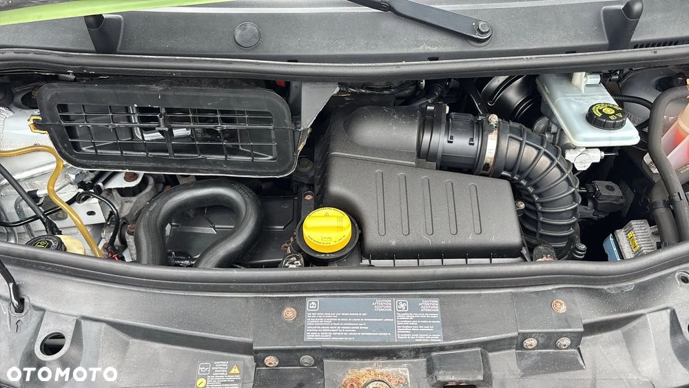 Opel Vivaro - 27