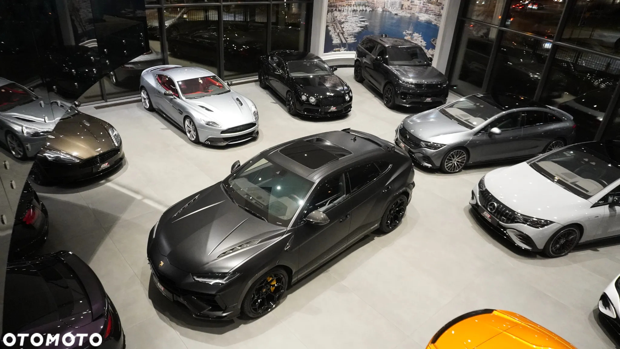 Lamborghini Urus - 5