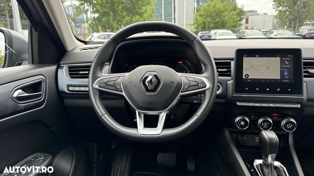 Renault Arkana E-TECH 145 Evolution - 11