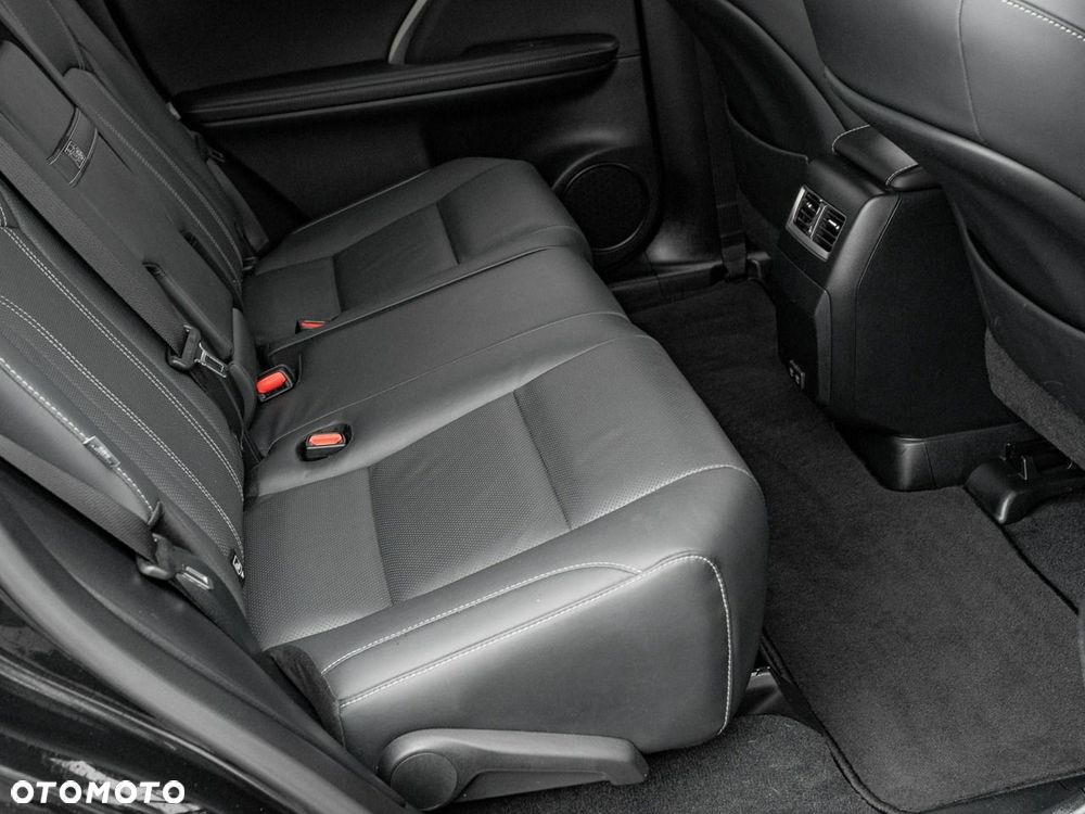 Lexus RX 450h Prestige - 34