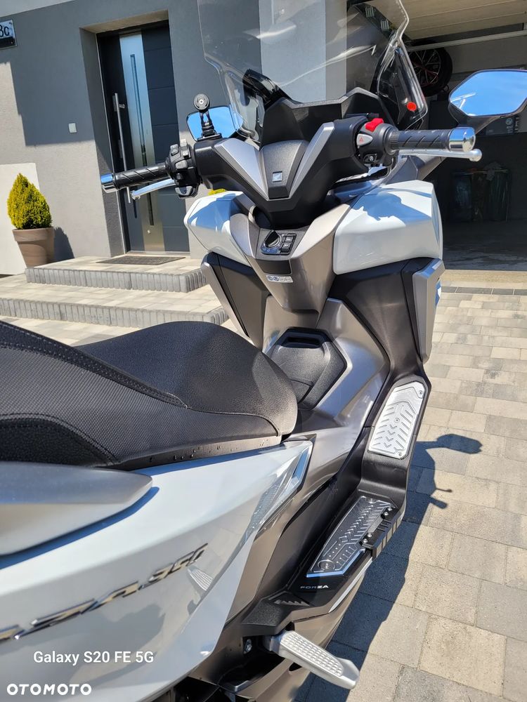 Honda NSS - 29