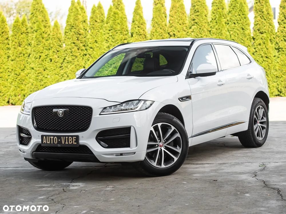 Jaguar F-Pace P250 AWD R-Dynamic S - 6