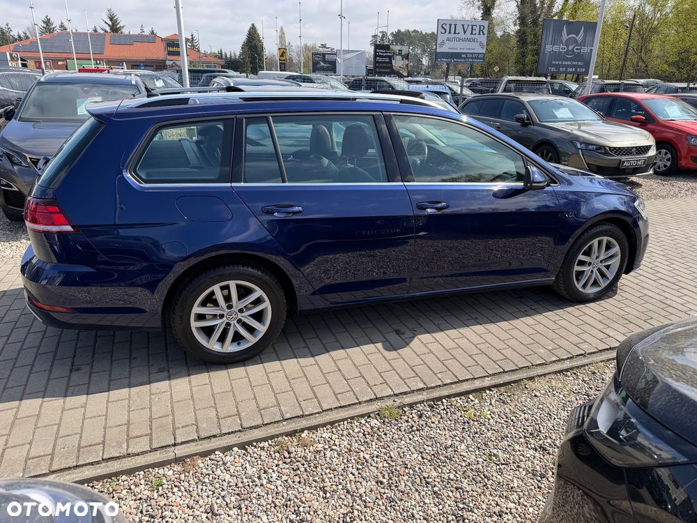 Volkswagen Golf - 14