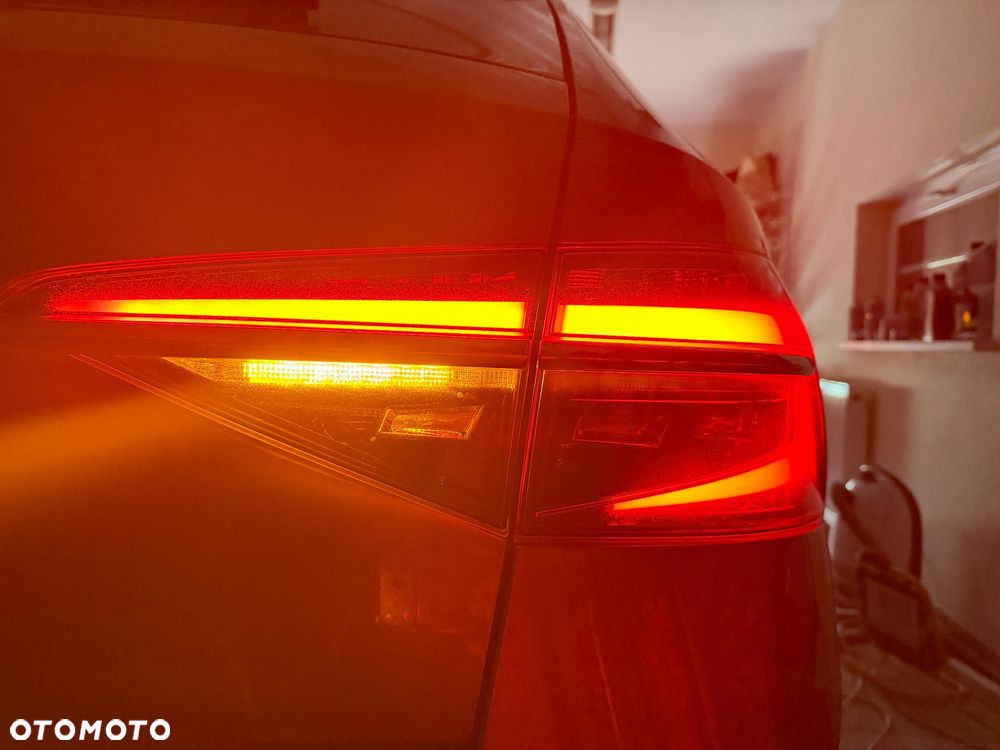 Skoda Superb 2.0 TDI Style DSG7 - 30