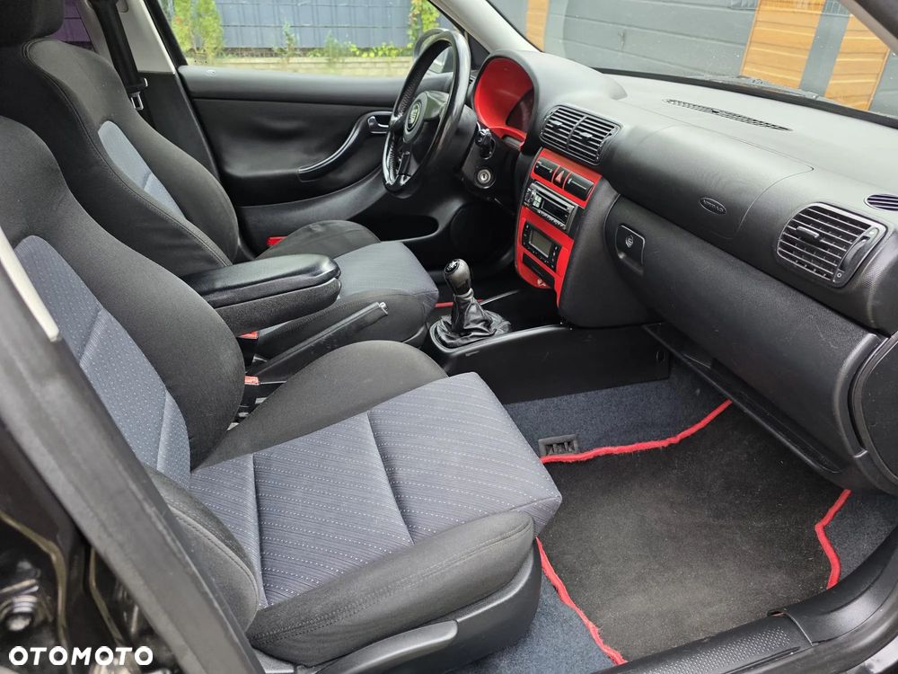 Seat Leon 2005 photo 3