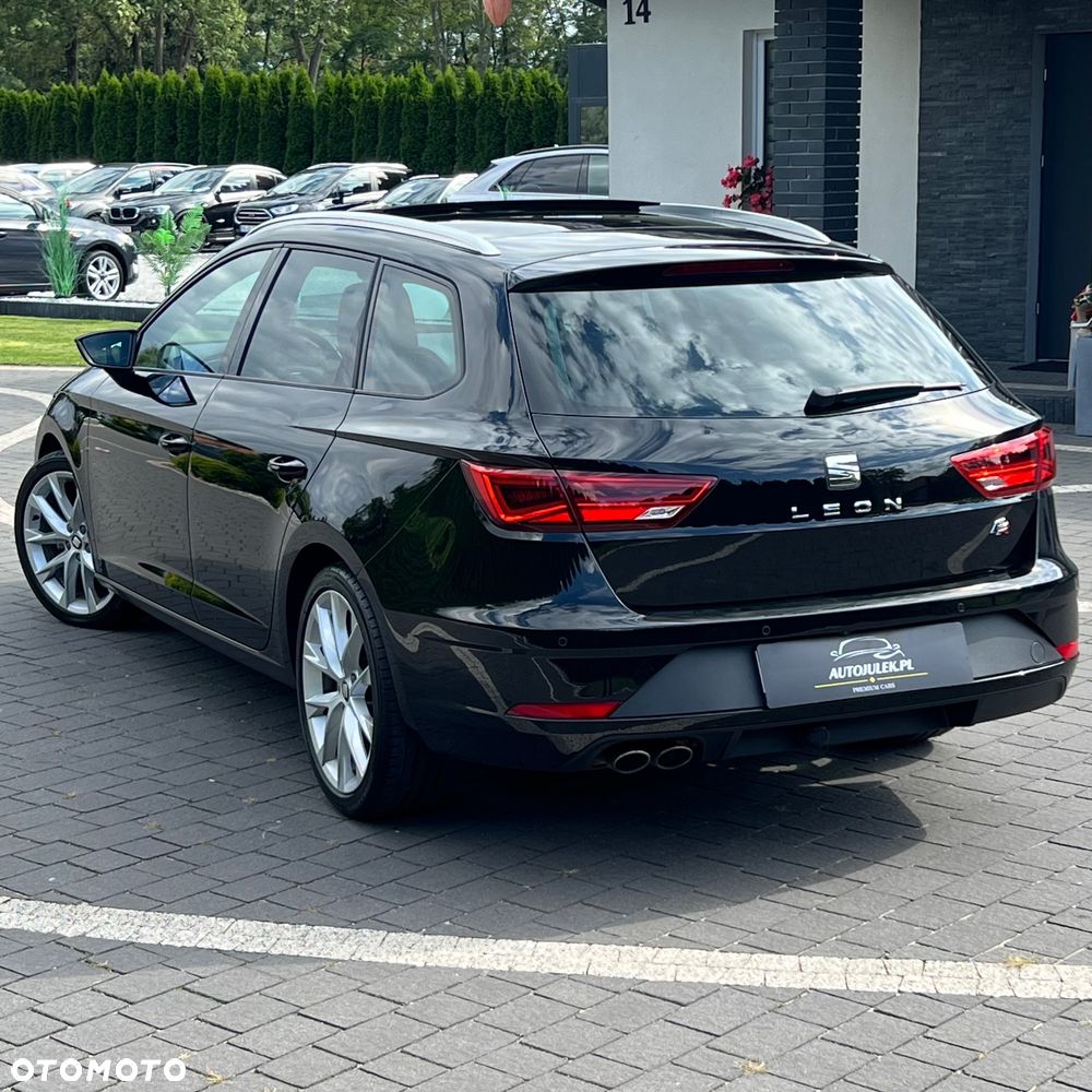 Seat Leon 2.0 TDI DPF Ecomotive DSG FR - 16