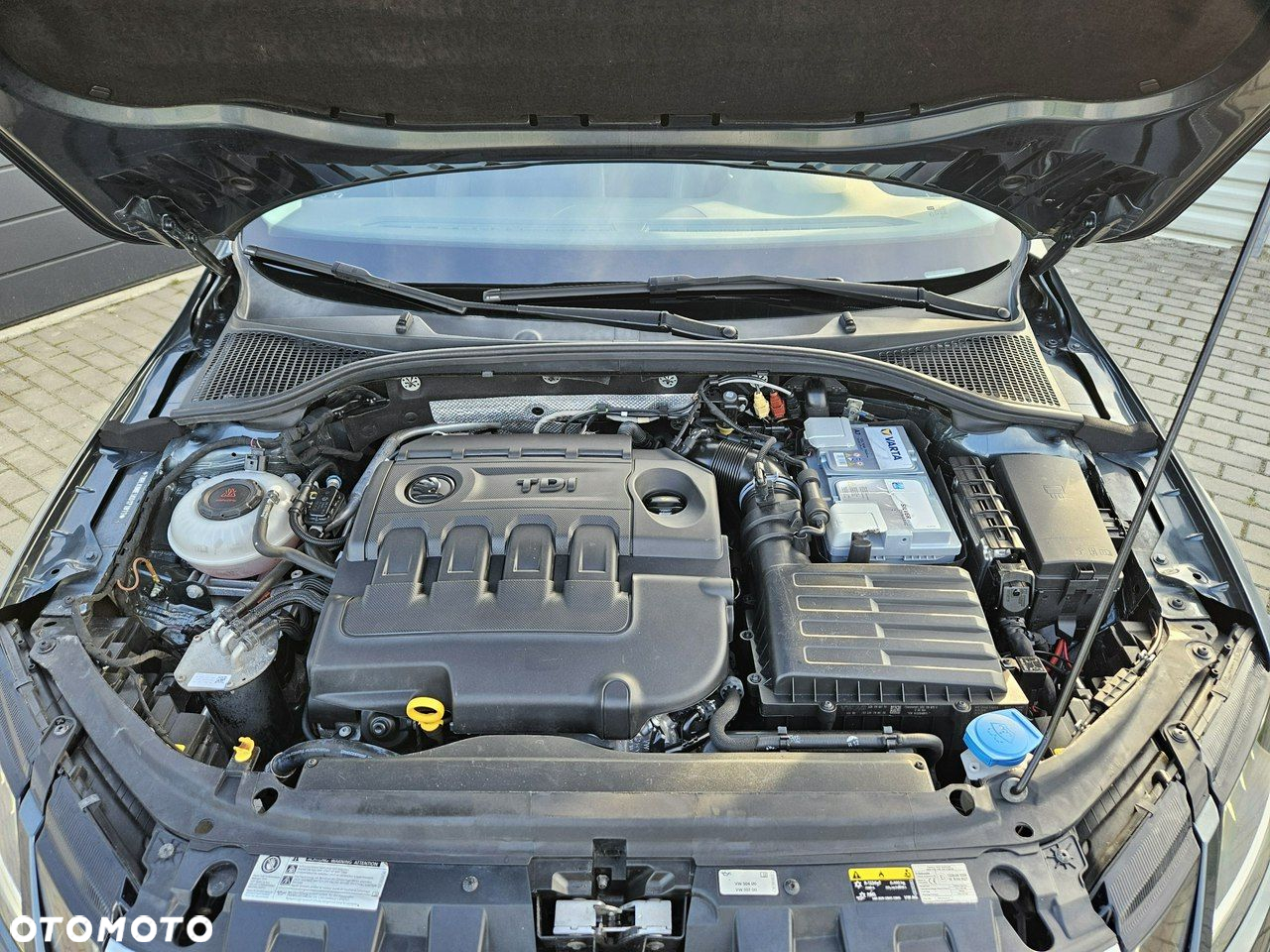 Skoda Octavia Combi 2.0 TDI 4x4 DSG Scout - 21