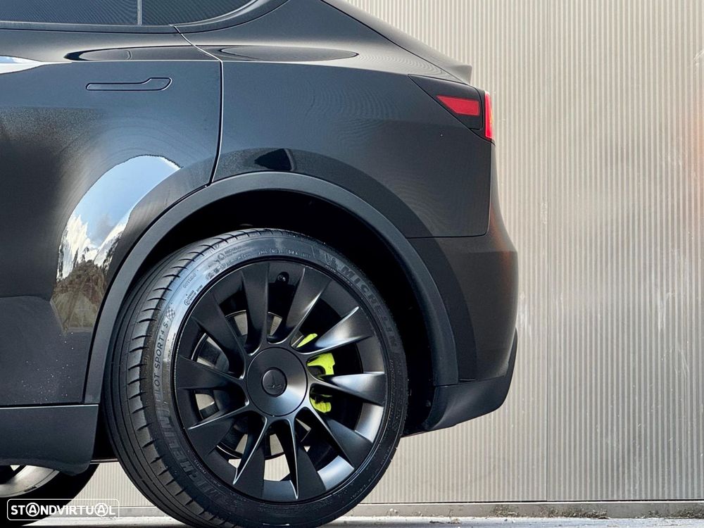 Tesla Model Y Long Range Tração Integral - 25