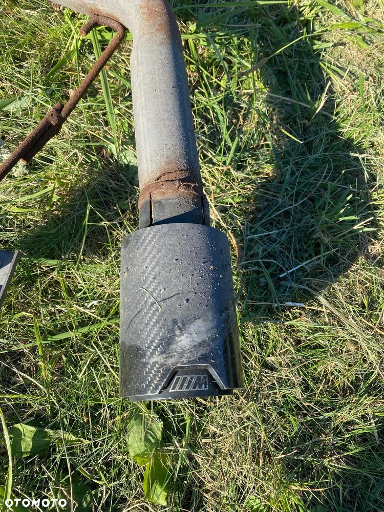 BMW F10 535I WYDECH KONCOWKI KOMPLET - 3