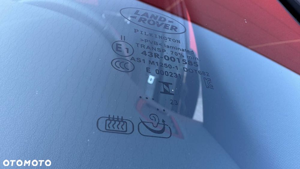 Land Rover Discovery Sport P250 R-Dynamic - 22