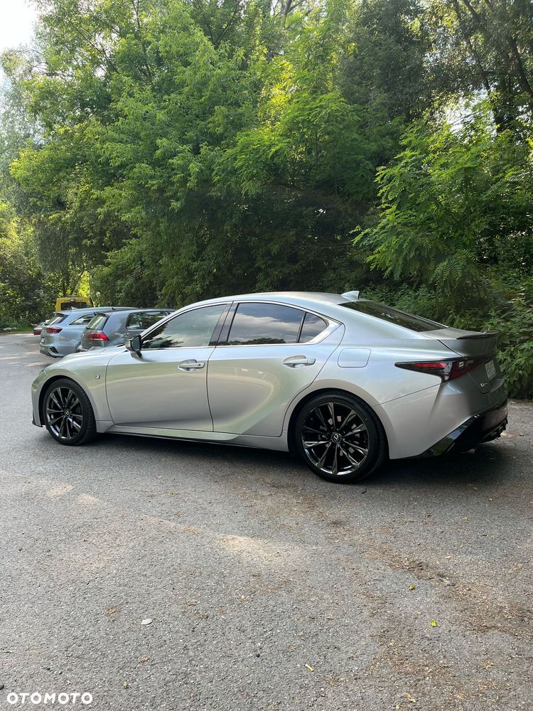 Lexus IS - 3