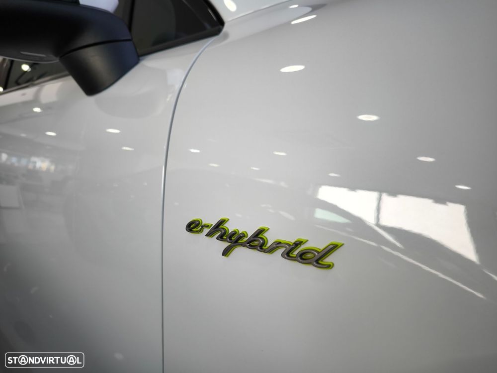 Porsche Cayenne Coupé E-Hybrid Platinum Edition - 10