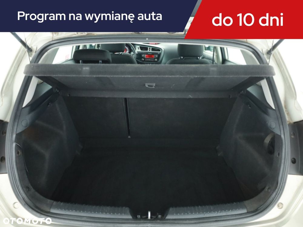 Kia Ceed - 18