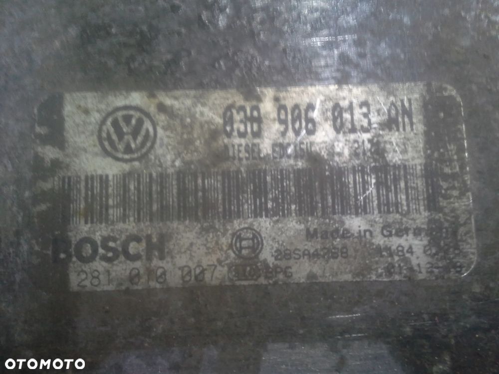 Volkswagen Caddy II 1.9 SDi zestaw startowy komputer 0281010007  038906013AN - 3