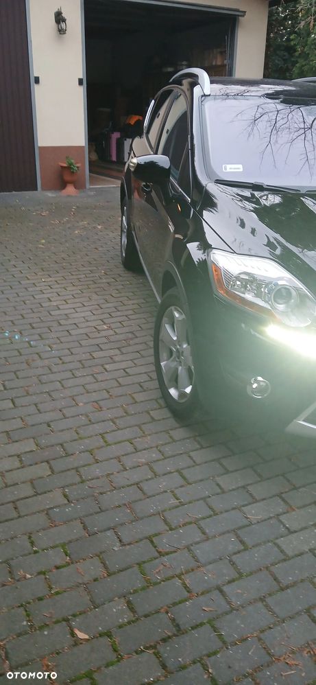 Ford Kuga 2.0 TDCi 2x4 Trend - 3