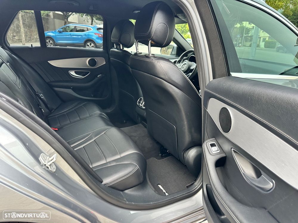 Mercedes-Benz C 220 d AMG Line - 43