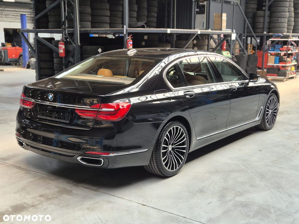 BMW Seria 7 - 7