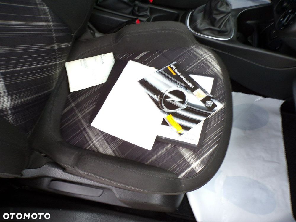 Opel Corsa - 17