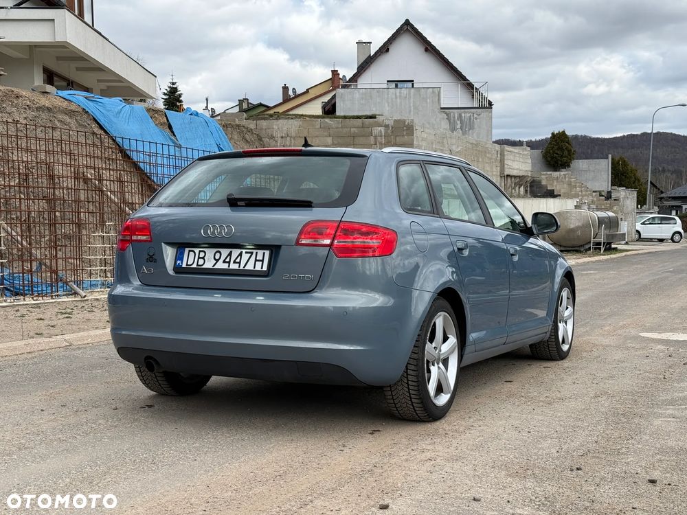 Audi A3 Sportback 2.0 TDI DPF Ambiente - 4