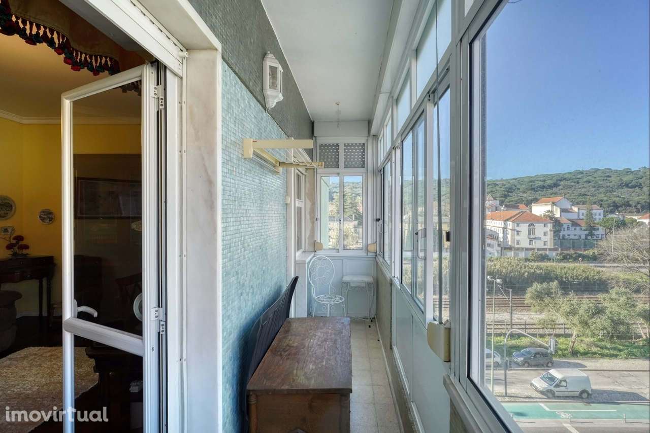 Apartamento com vista desafogada para Monsanto, São Domingos de Benfic - Grande imagem: 2/25
