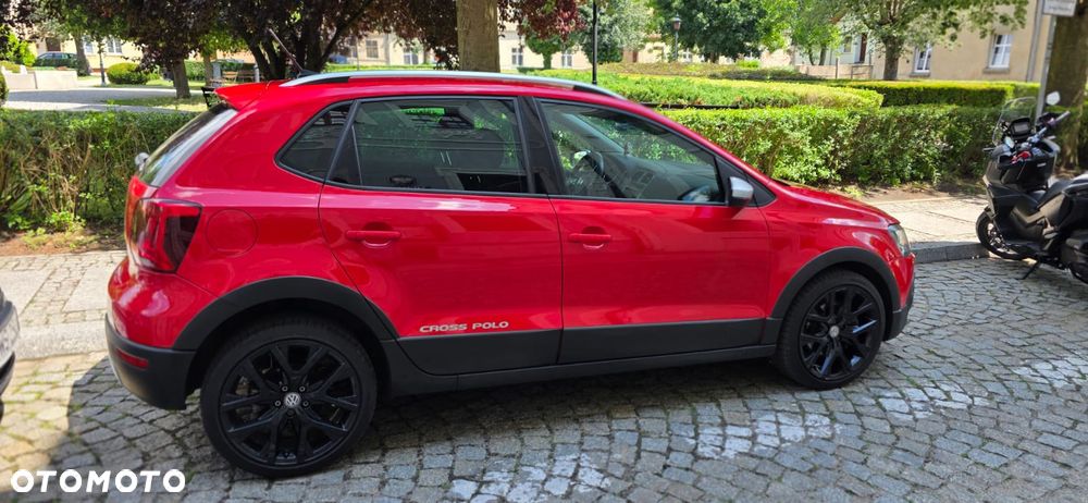 Volkswagen Polo Cross 1.2 TSI BMT DSG - 1