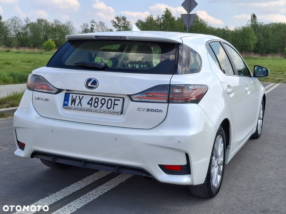 Lexus CT 200h Elegance - 4