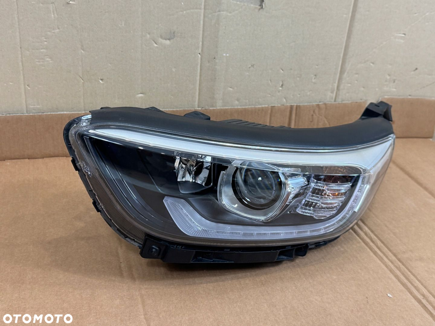 KIA STONIC 17-20 LAMPA PRZOD LEWA LED LADNA - 4