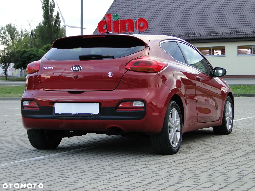 Kia ProCeed 1.6 GDI DCT Spirit - 4