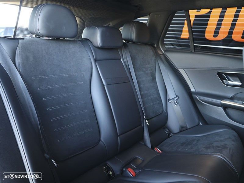 Mercedes-Benz C 300 d AMG Line - 13
