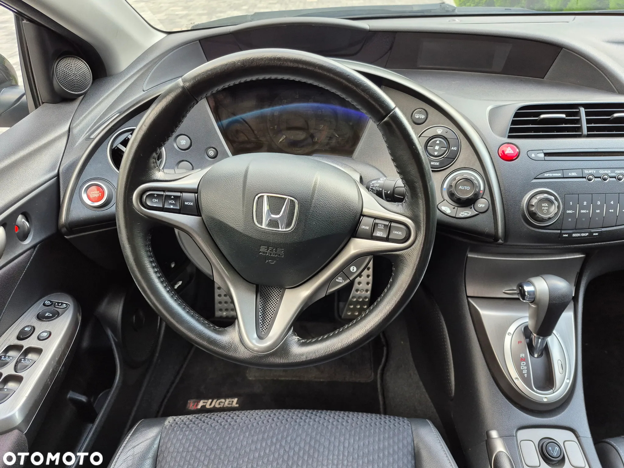 Honda Civic 1.8i-VTEC i-SHIFT Sport - 13