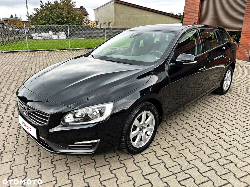 Volvo V60 D3 Business Edition - 1