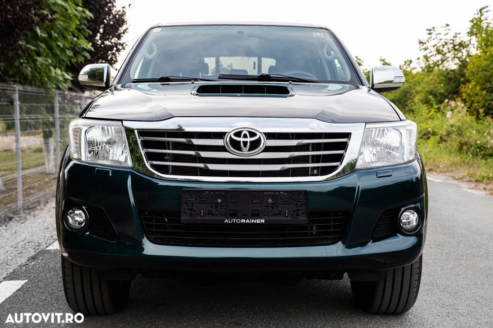 Toyota Hilux 4x4 Double Cab DPF Autm. Executive - 12