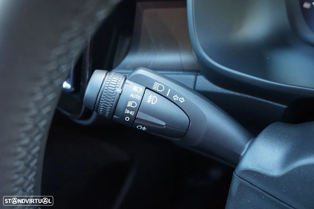 Volvo C40 Recharge Twin Motor Ultimate - 37