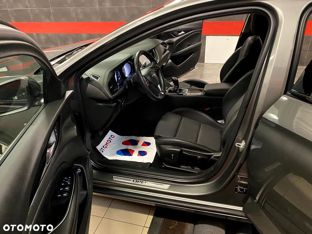 Opel Insignia 1.5 Direct InjectionTurbo Business Innovation - 19