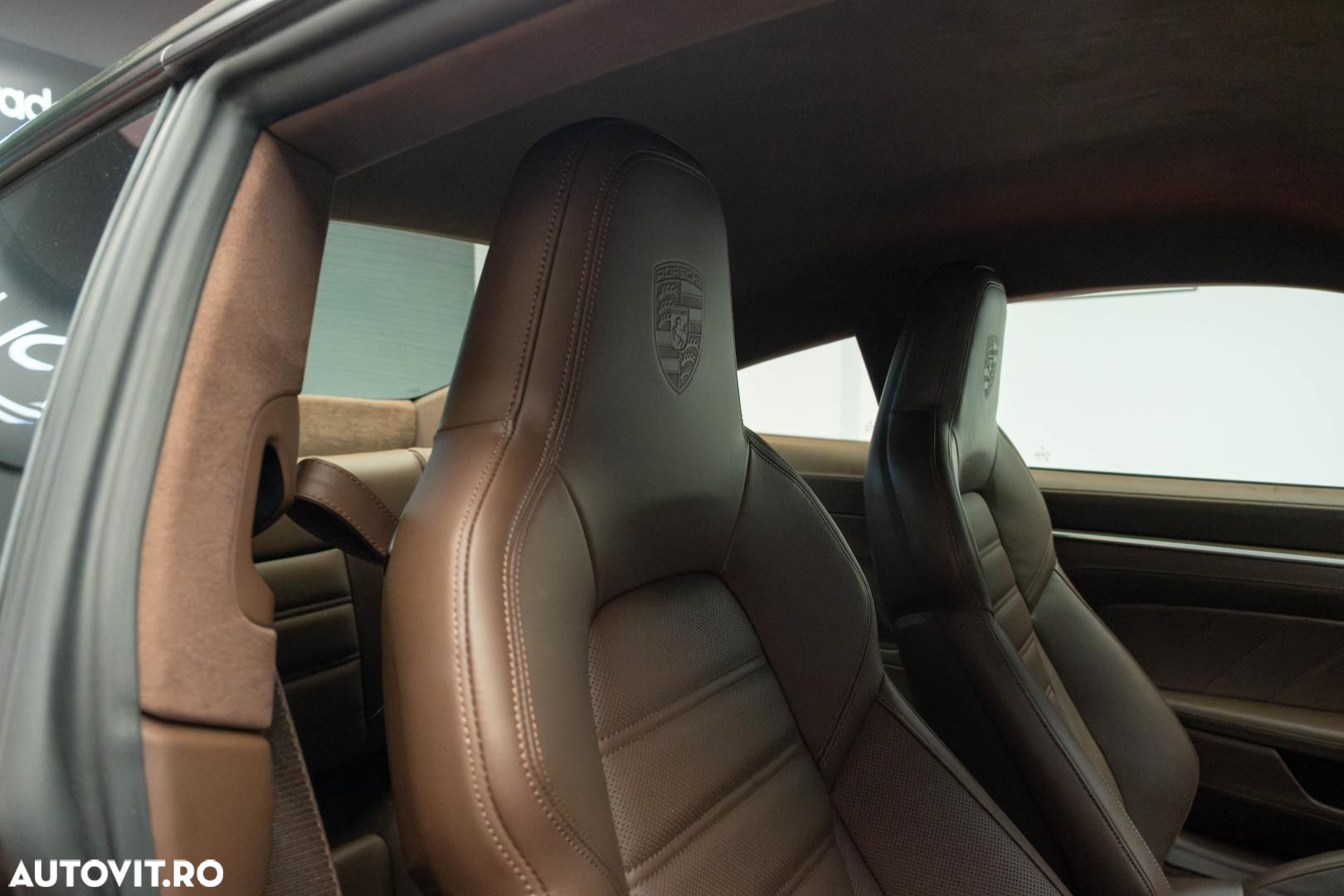 Porsche 911 - 32