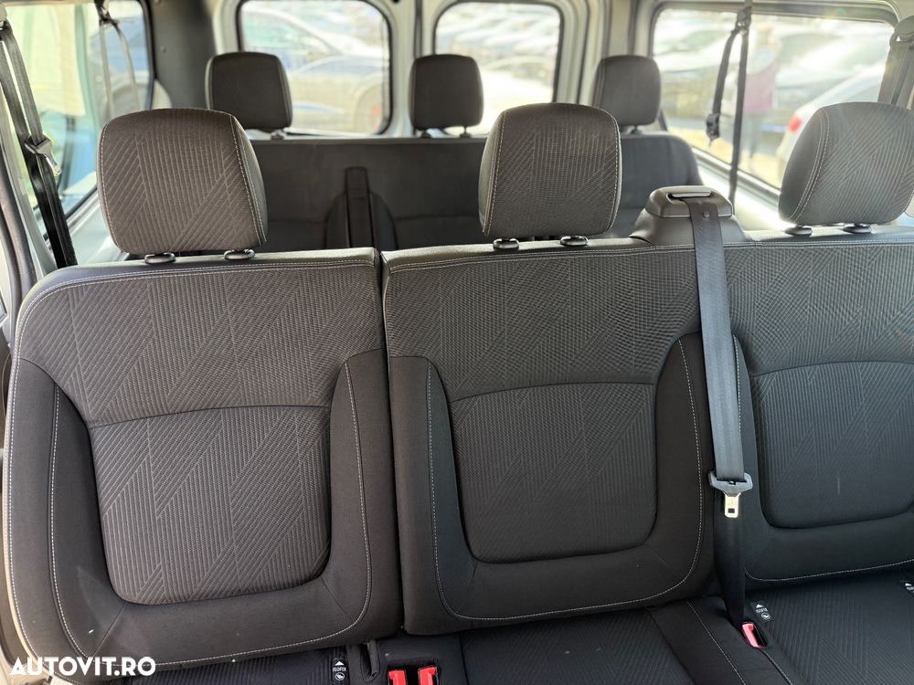 Renault Trafic Combi L1H1 8+1 Authentique - 16