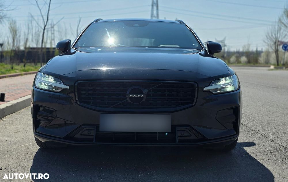 Volvo V60 D3 Geartronic R-Design - 1