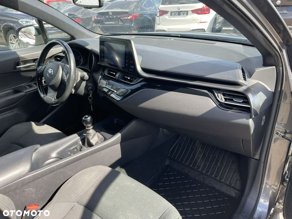 Toyota C-HR 1.2 T Comfort - 12