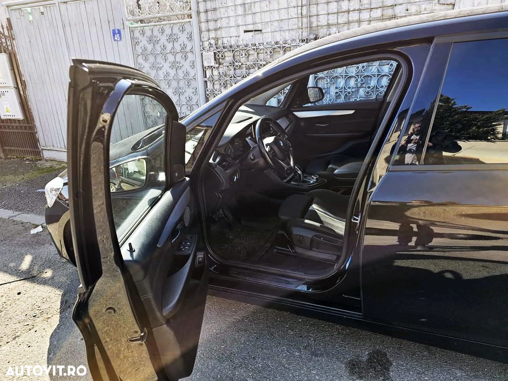 BMW Seria 2 220d xDrive Aut. - 3