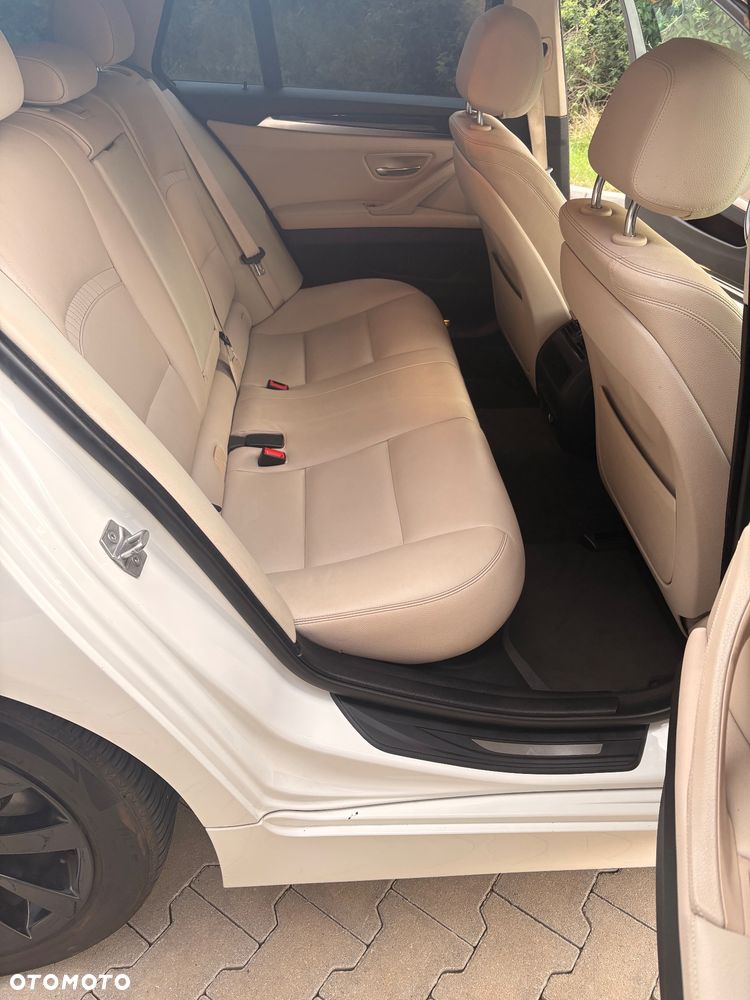BMW Seria 5 520d - 17